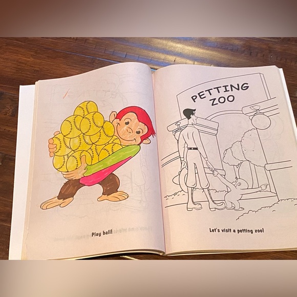 3 piece Curious George bundle; stuffy, coloring & reading book 📖 🐵 - Picture 15 of 15